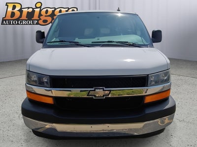 2017 Chevrolet Express Passenger 3500 LT