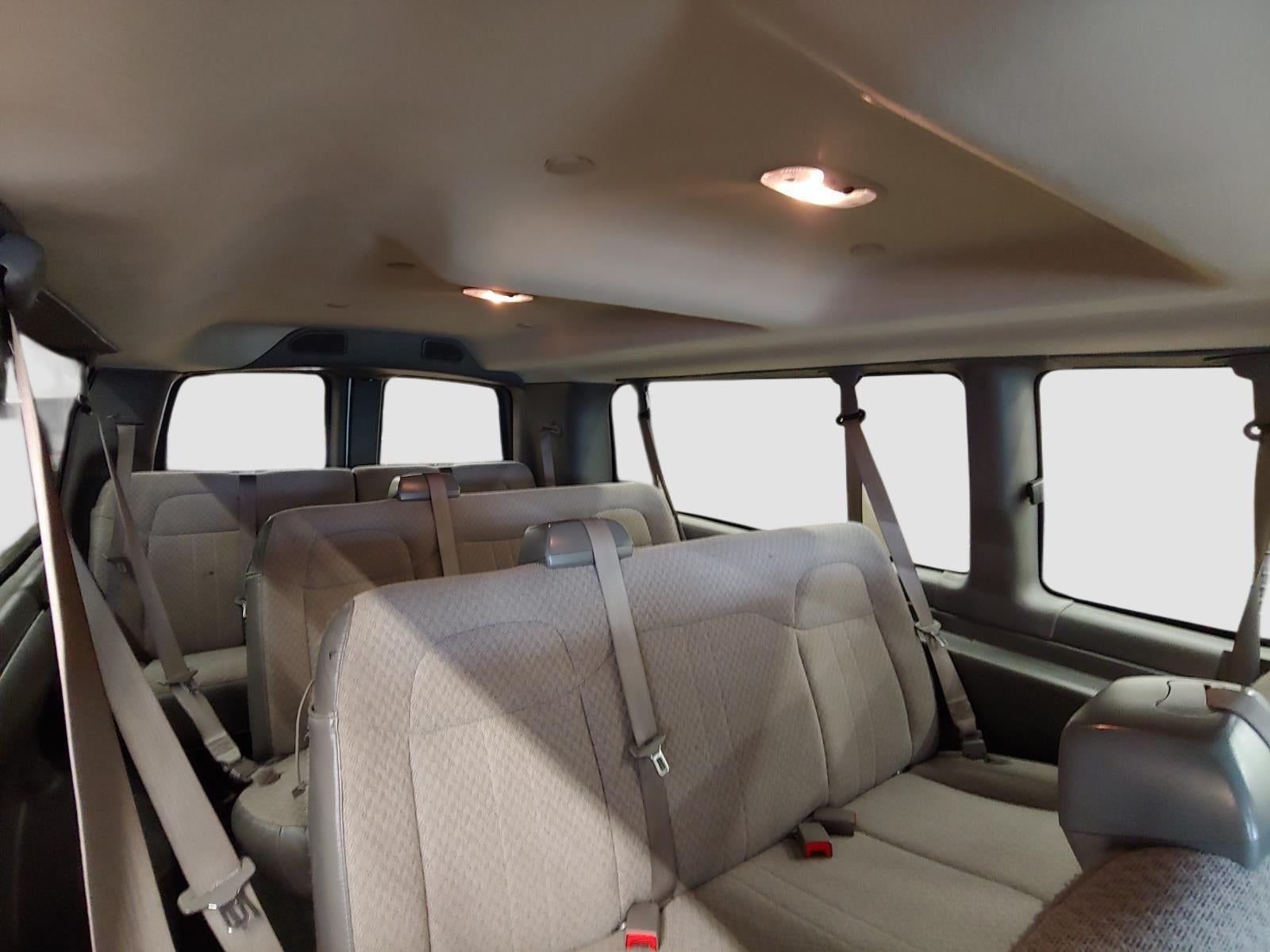 2017 Chevrolet Express Passenger 3500 LT