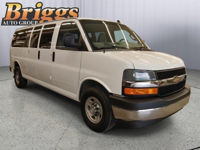 2017 Chevrolet Express Passenger 3500 LT