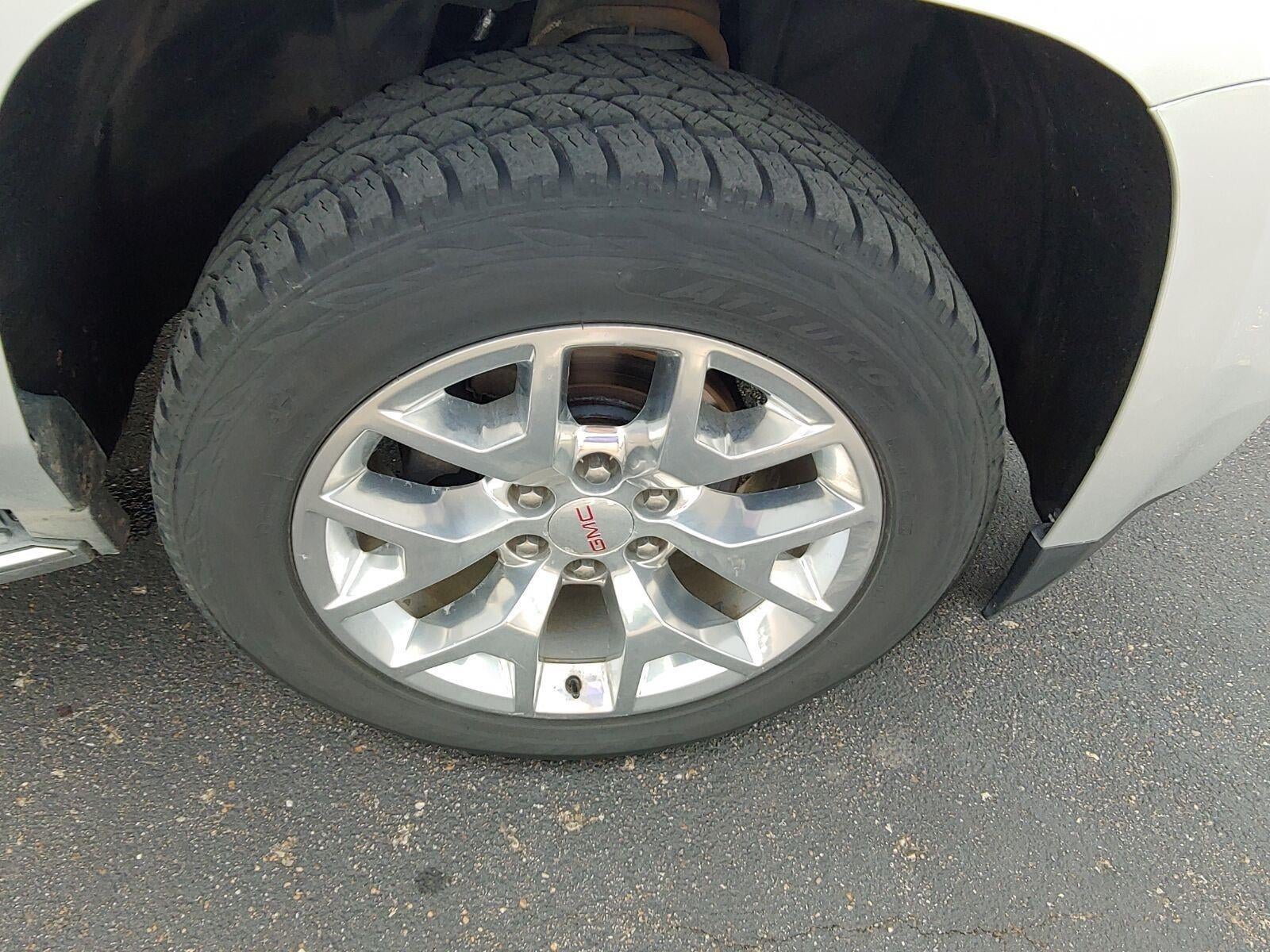 2015 GMC Yukon SLE