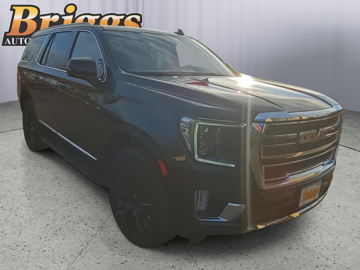 2023 GMC Yukon SLT