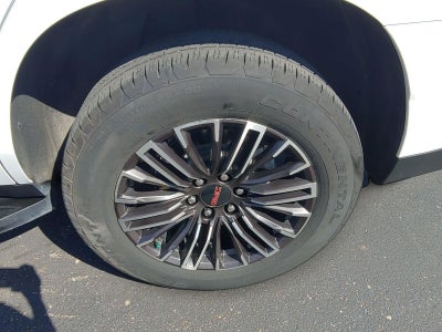 2025 GMC Yukon Elevation