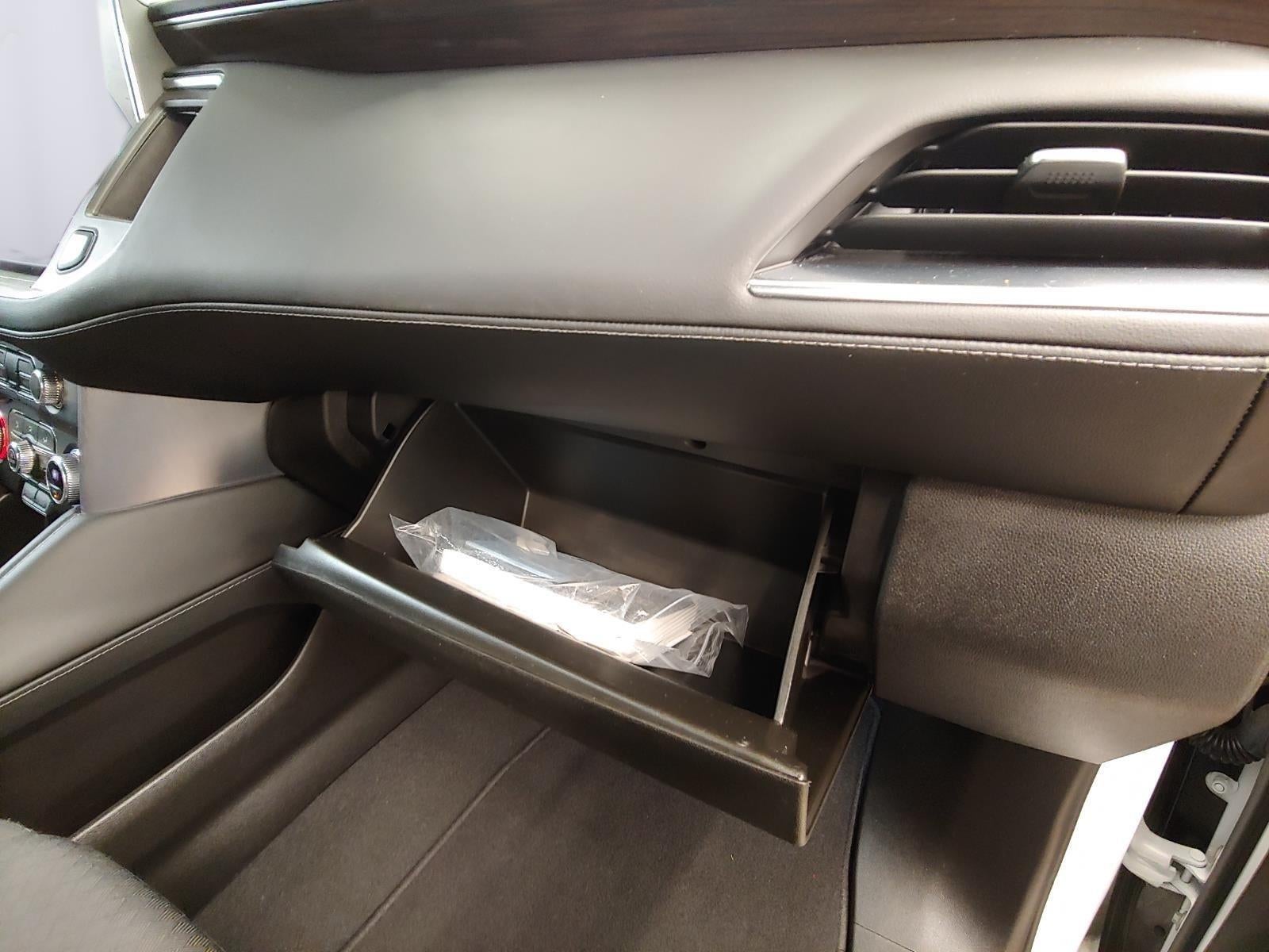 2022 GMC Yukon XL SLE