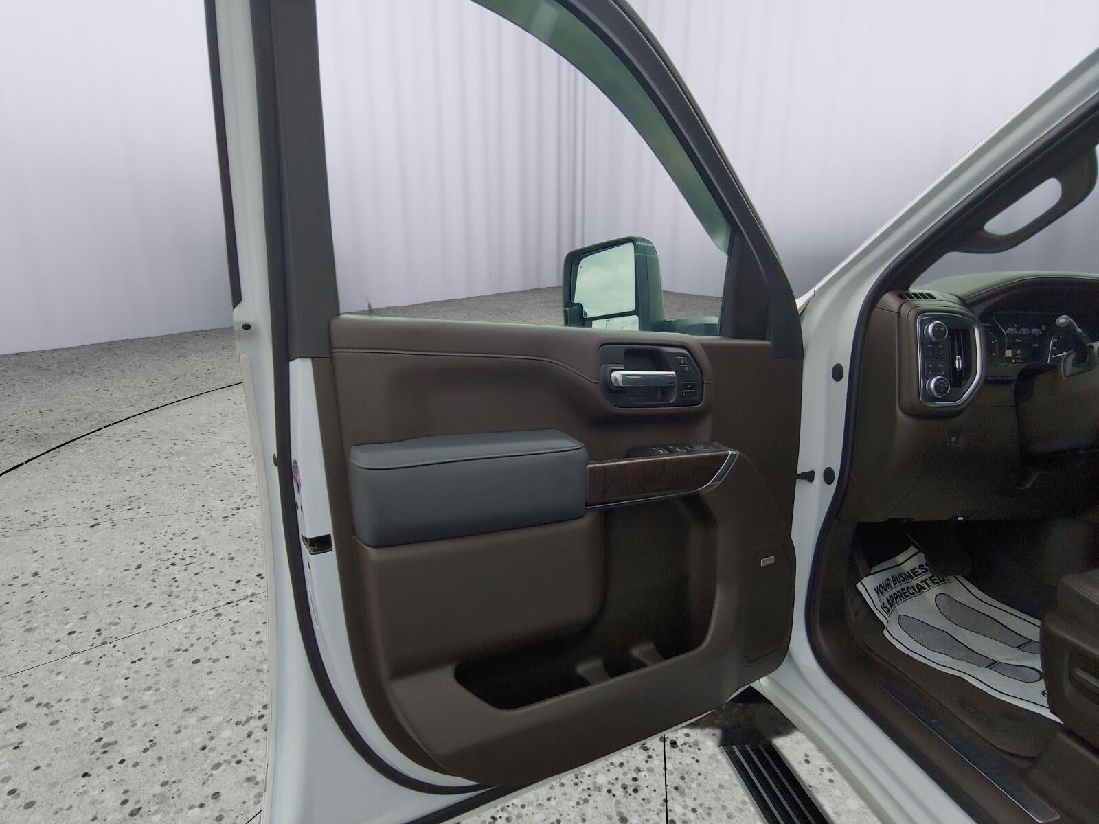 2023 GMC Sierra 3500 HD Denali