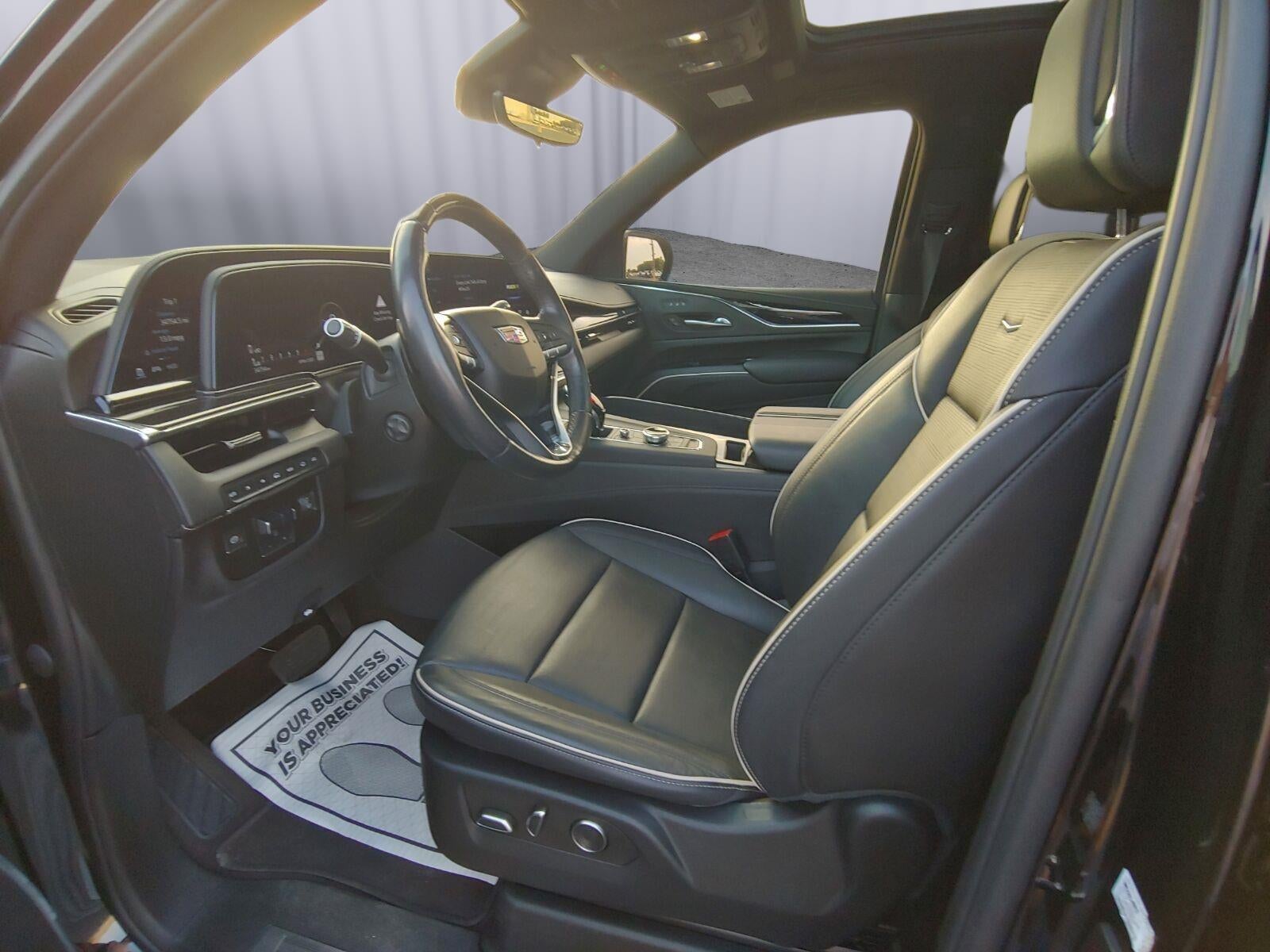 2023 Cadillac Escalade ESV Sport