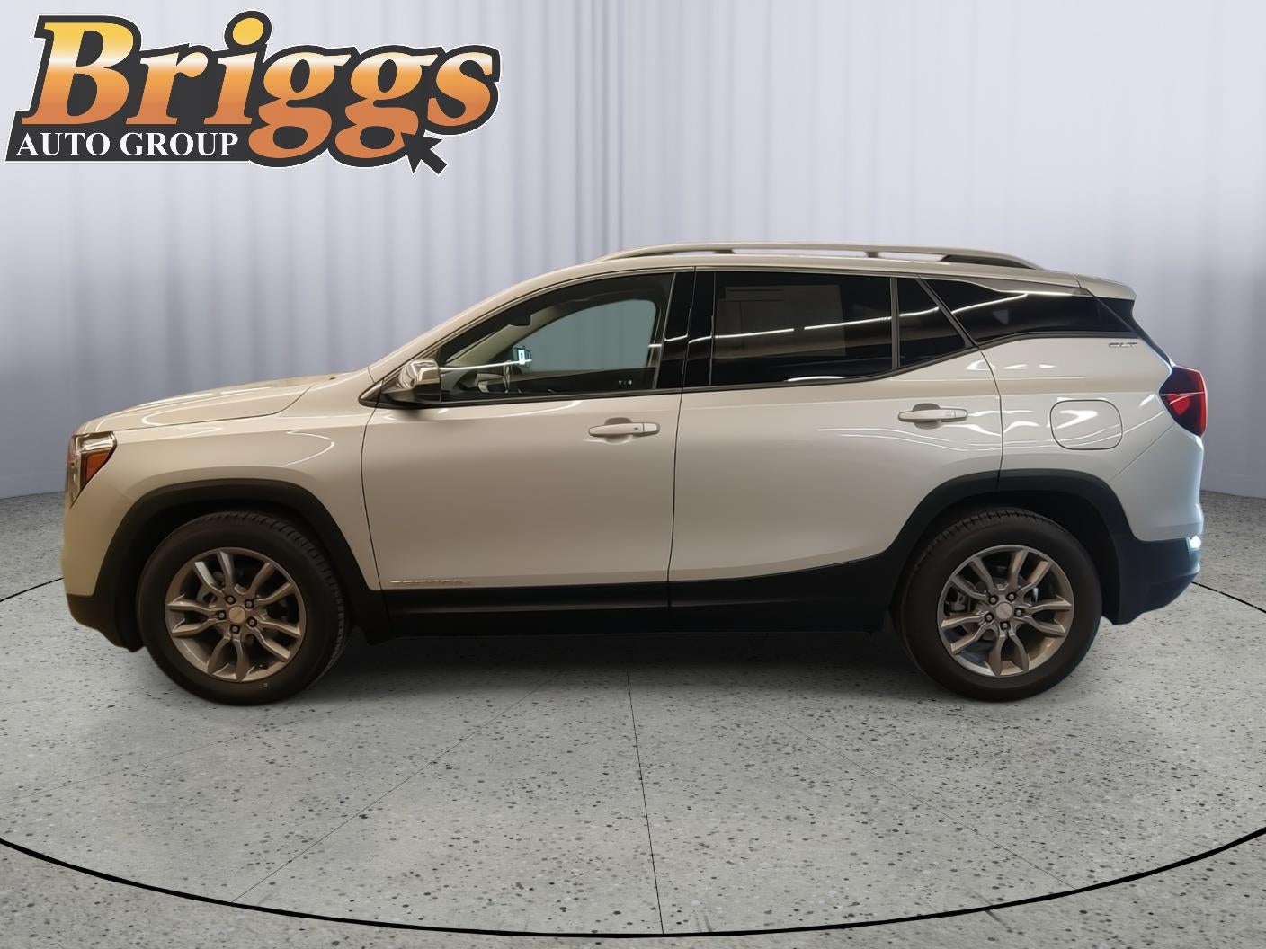 2022 GMC Terrain SLT