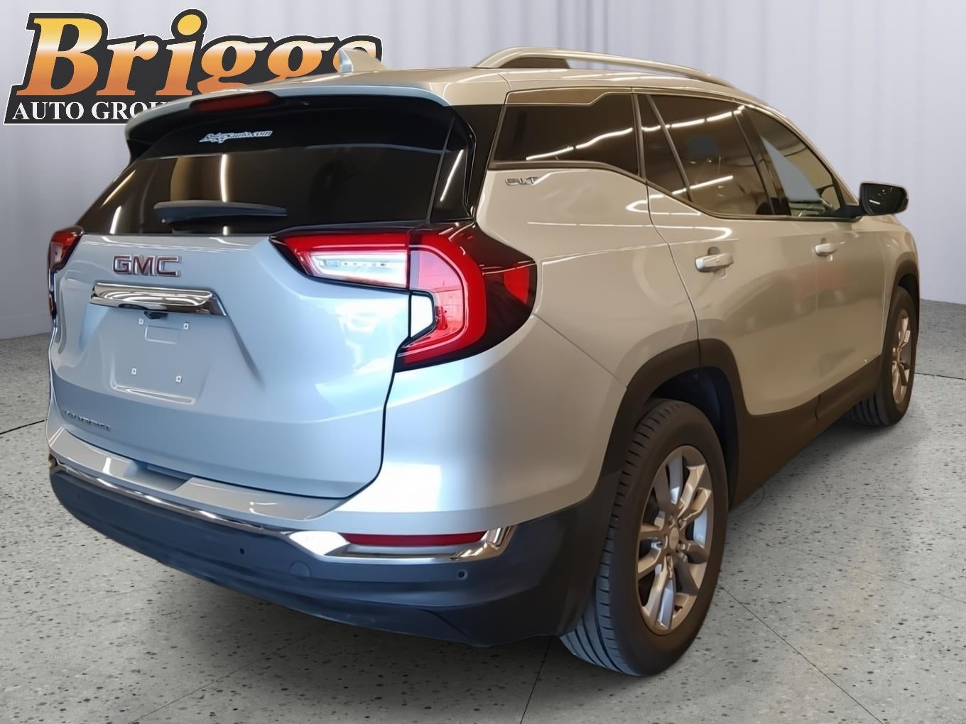 2022 GMC Terrain SLT
