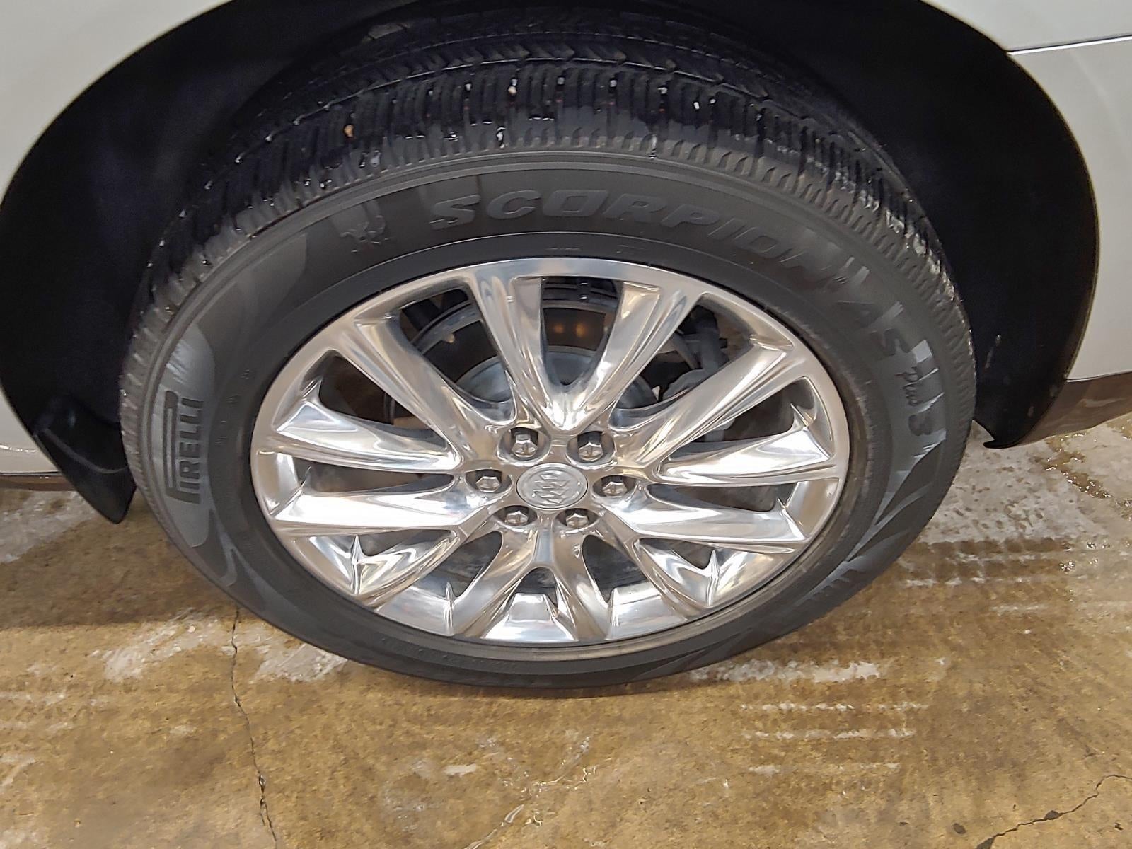 2021 Buick Enclave Essence