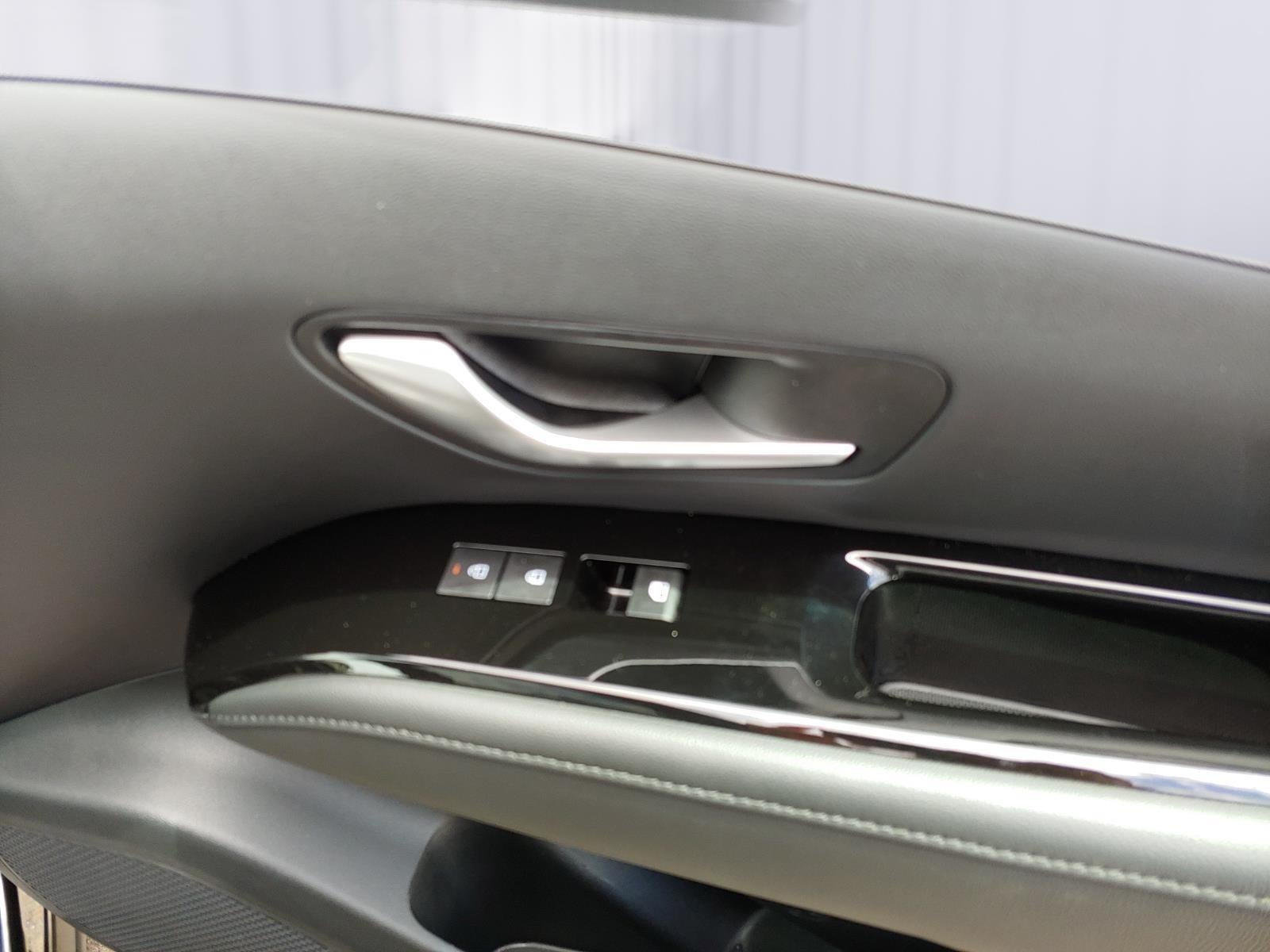 2025 Hyundai Santa Cruz SEL Activity