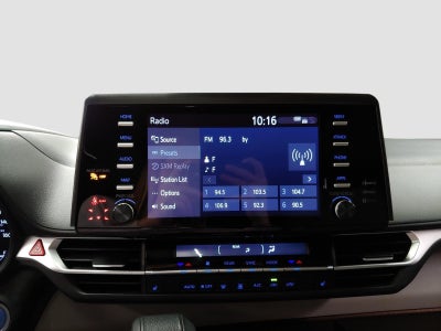 2022 Toyota Sienna XLE