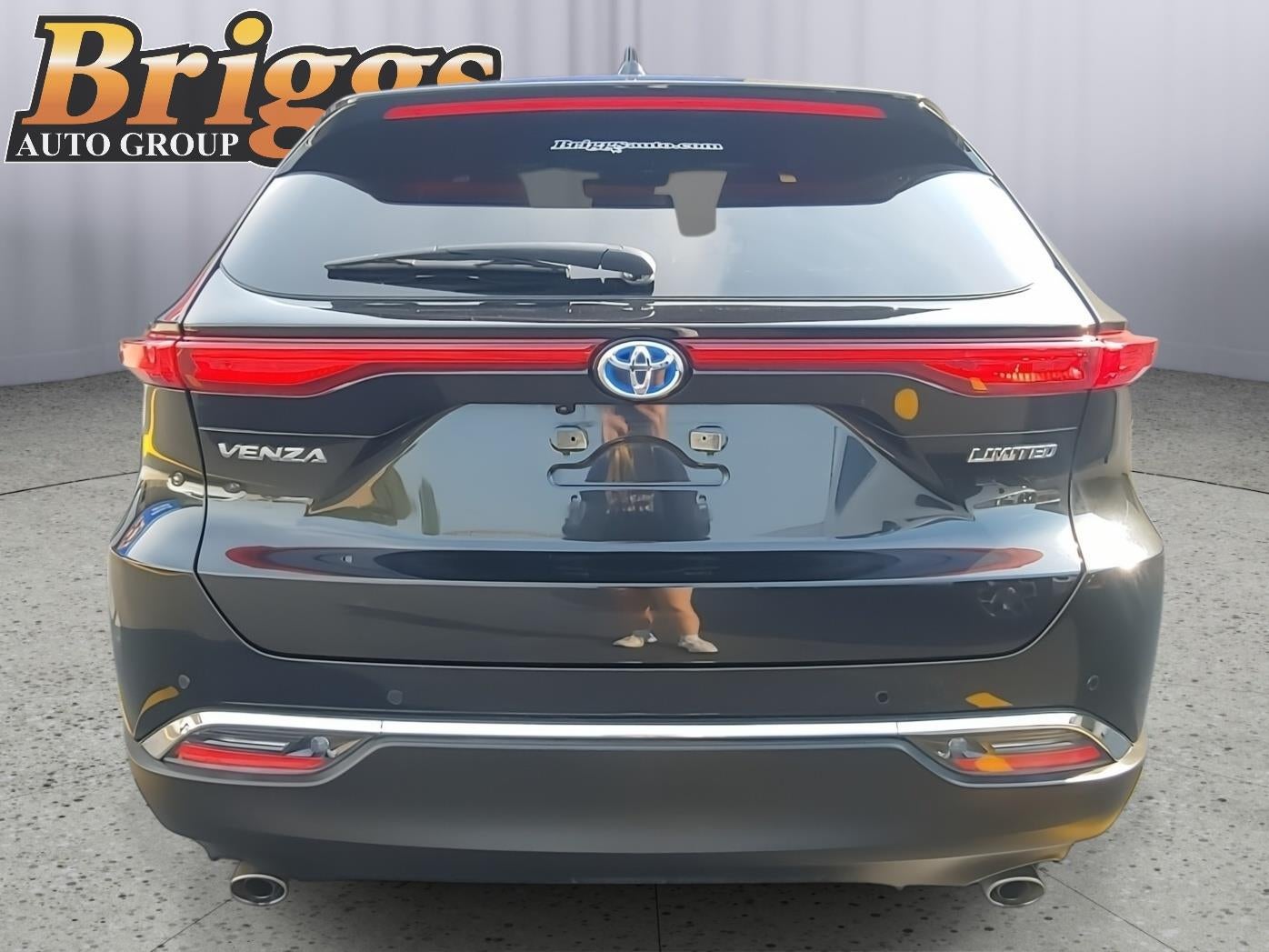 2024 Toyota Venza LE