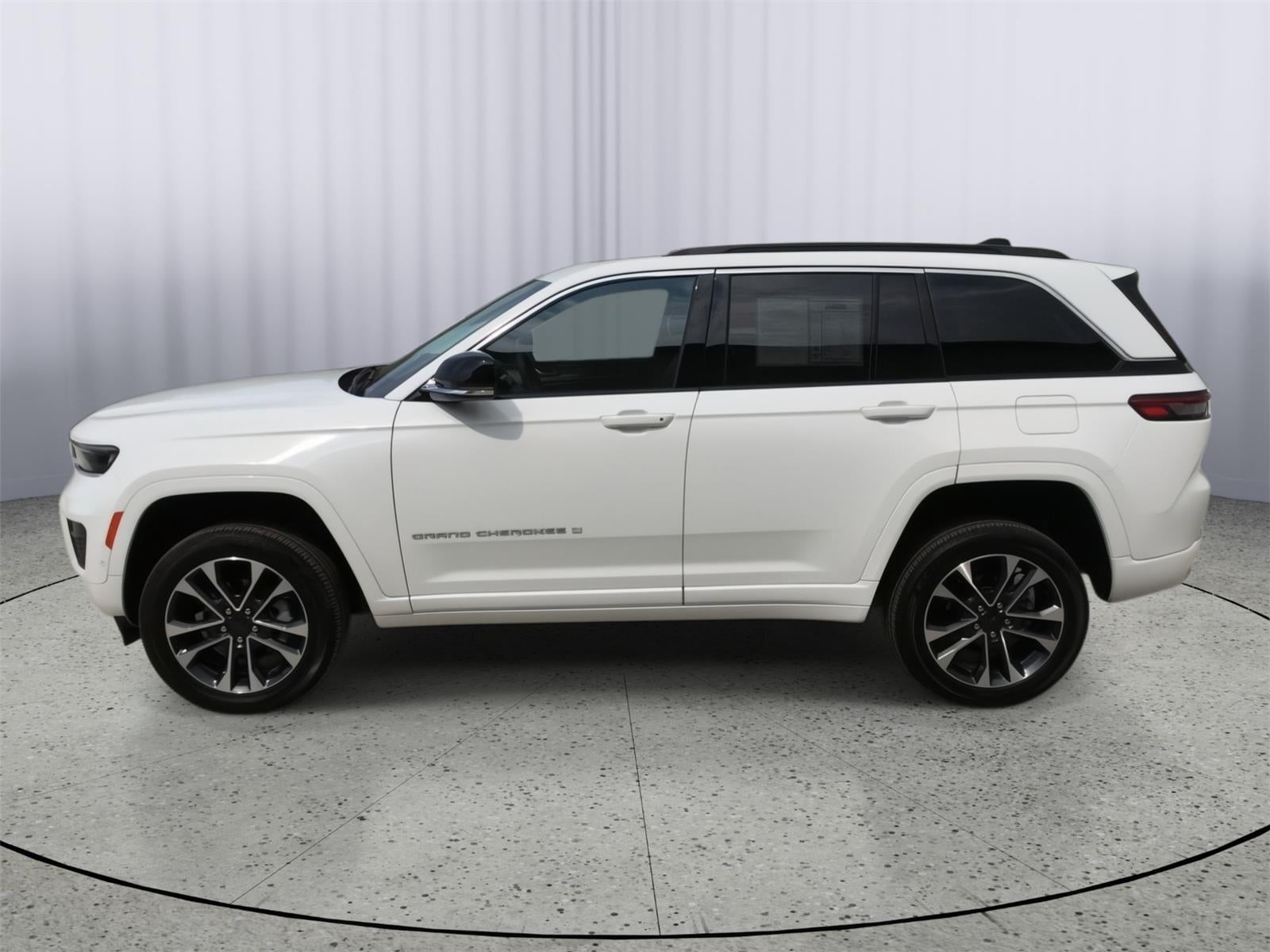 2024 Jeep Grand Cherokee Overland 4x4