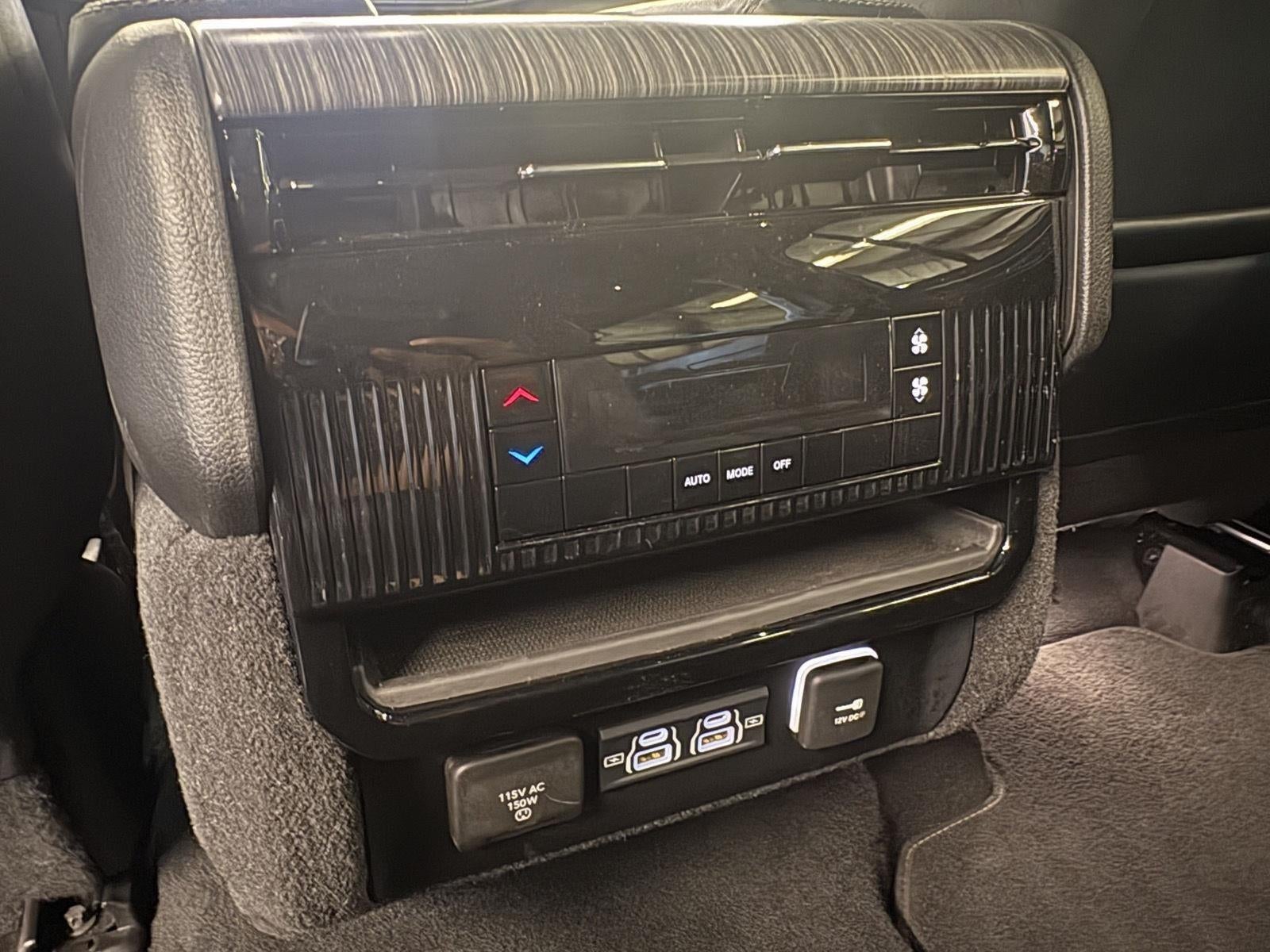 2024 Jeep Wagoneer L Series II 4x4