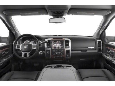 2018 RAM 2500 Laramie Crew Cab 4x4 6'4' Box