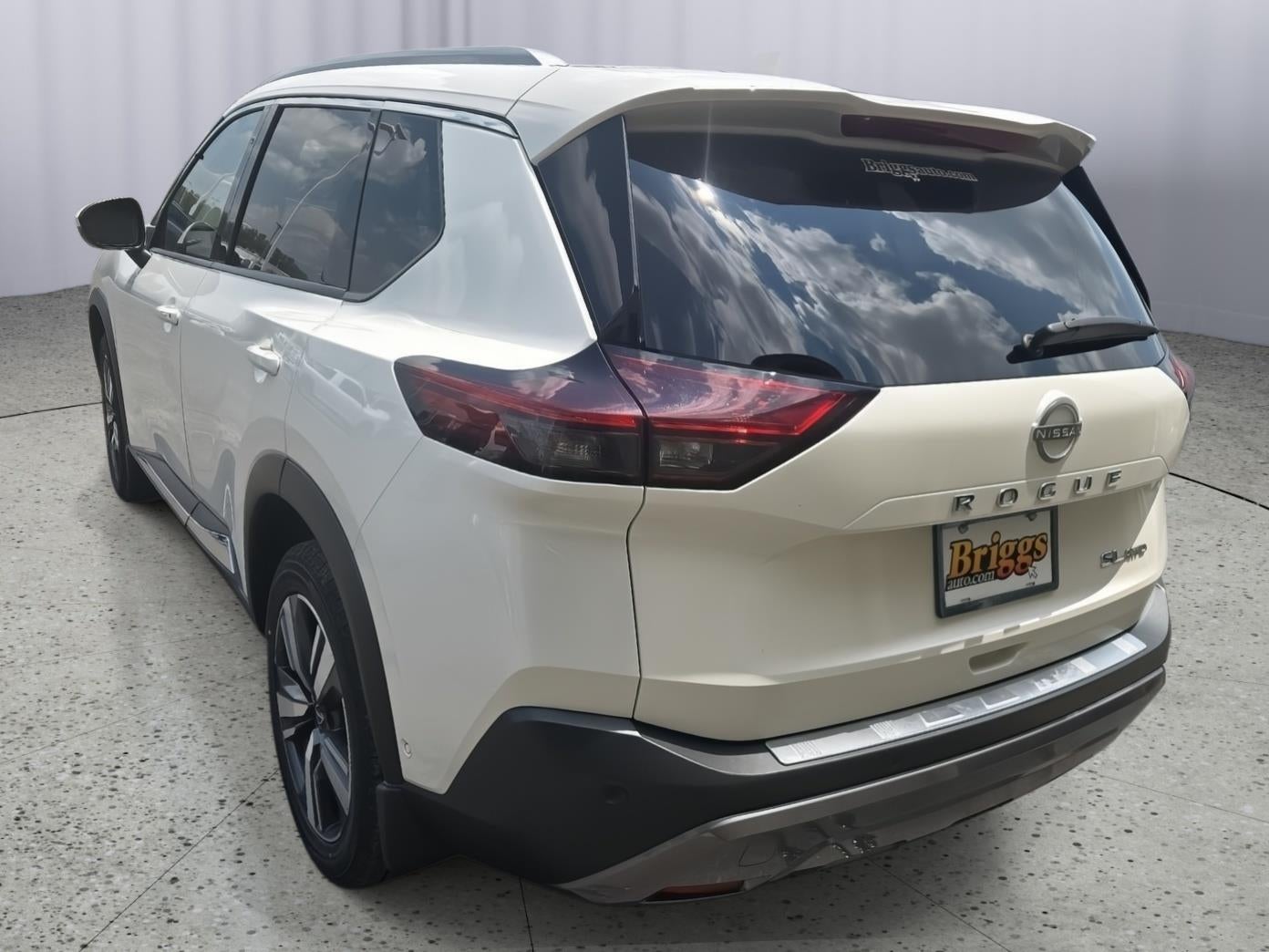 2023 Nissan Rogue SL Intelligent AWD