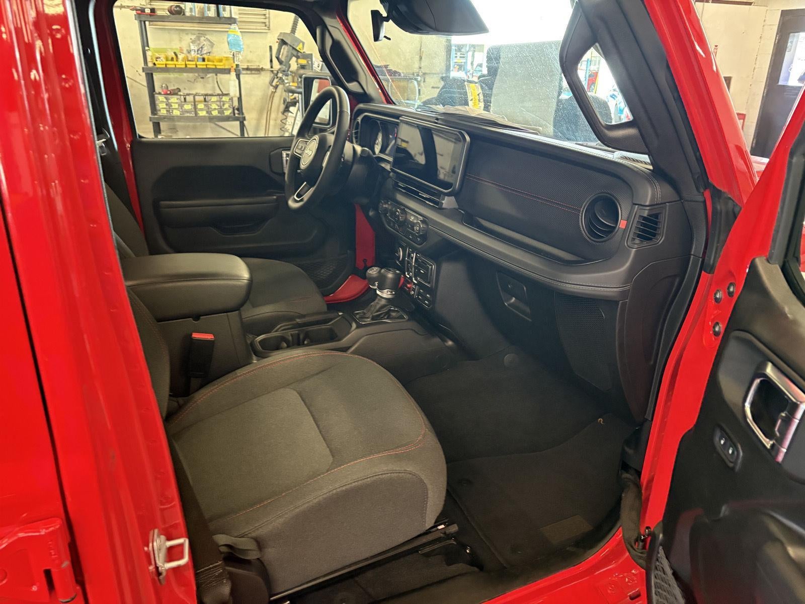 2025 Jeep Wrangler 4-Door Rubicon 4x4