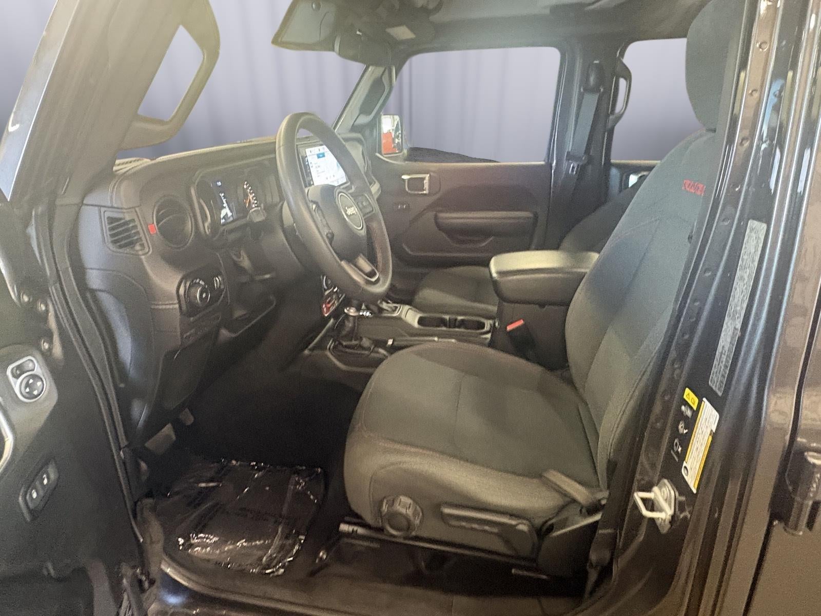2025 Jeep Wrangler 4-Door Rubicon 4x4