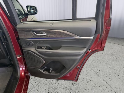 2023 Jeep Grand Cherokee Overland 4x4