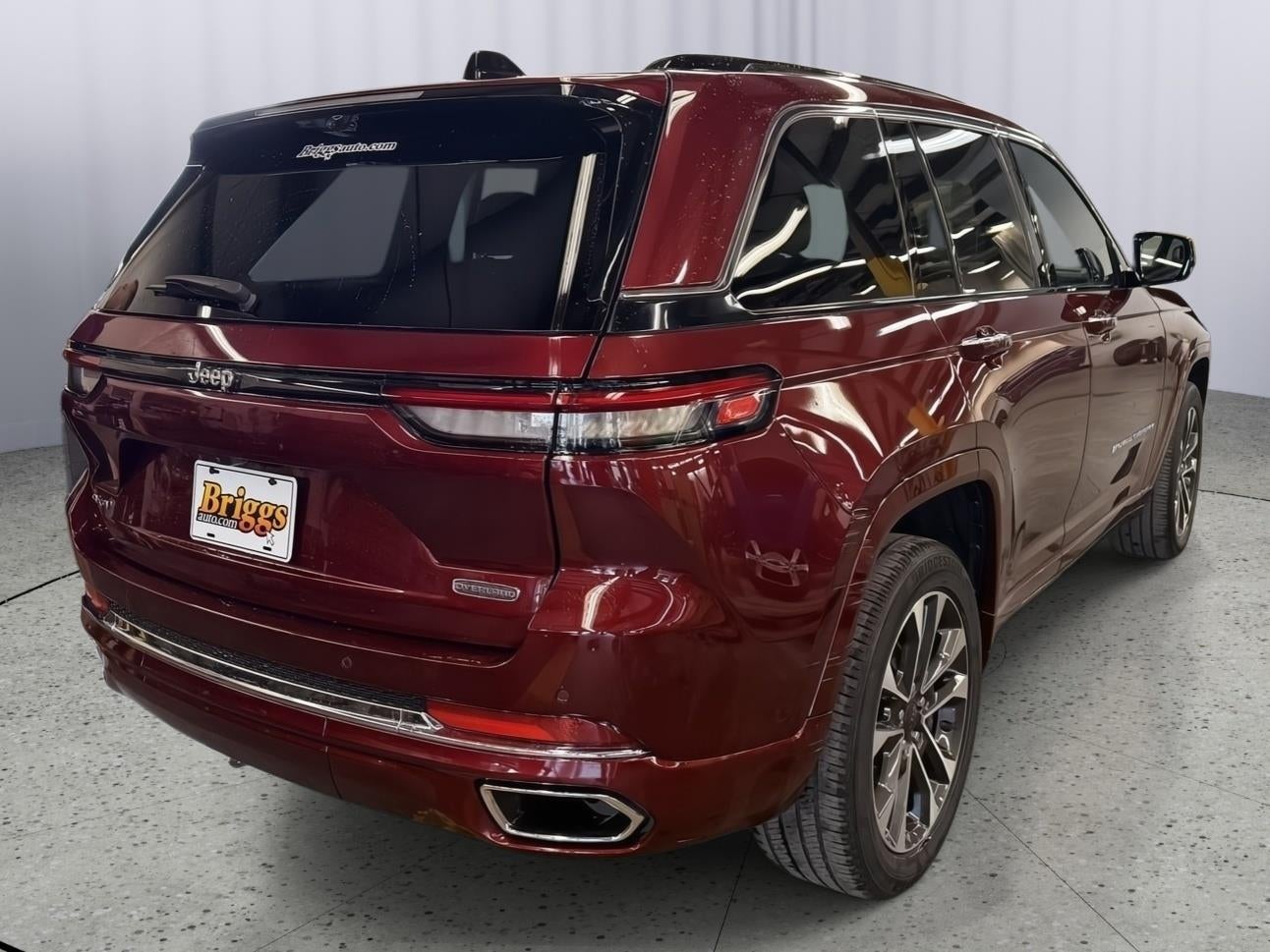 2023 Jeep Grand Cherokee Overland 4x4