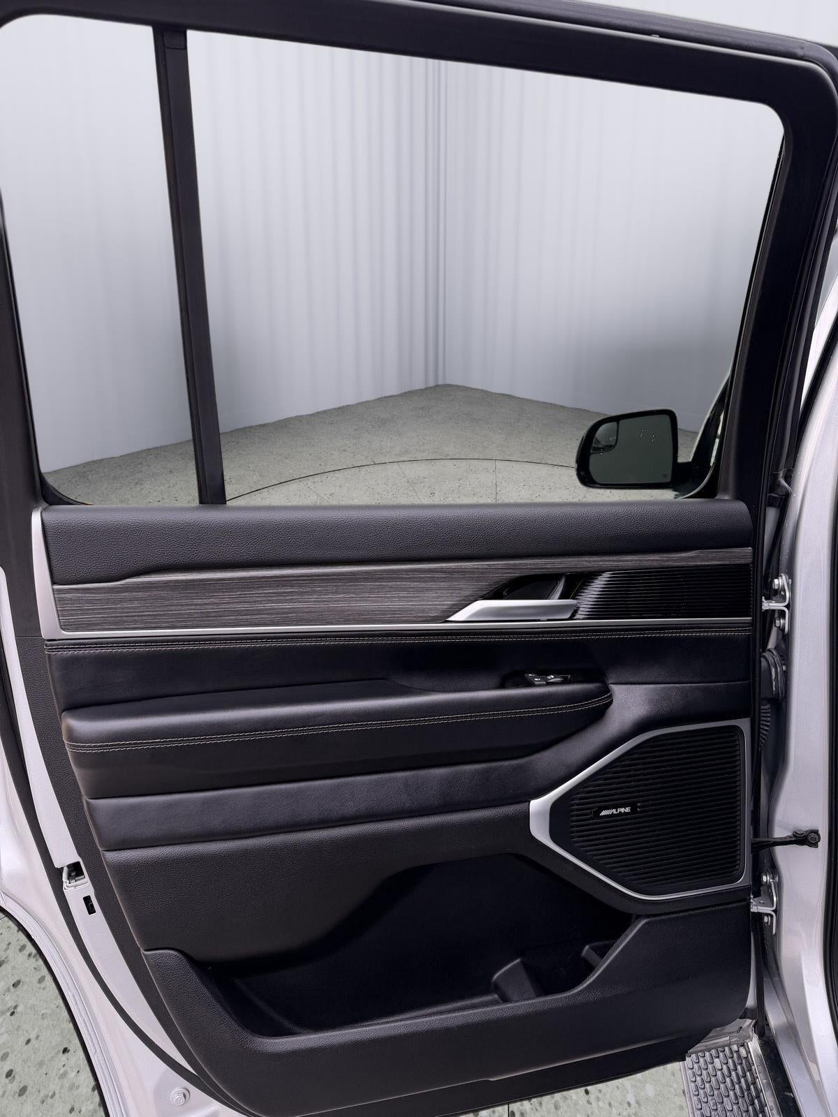 2024 Jeep Wagoneer Series III 4x4