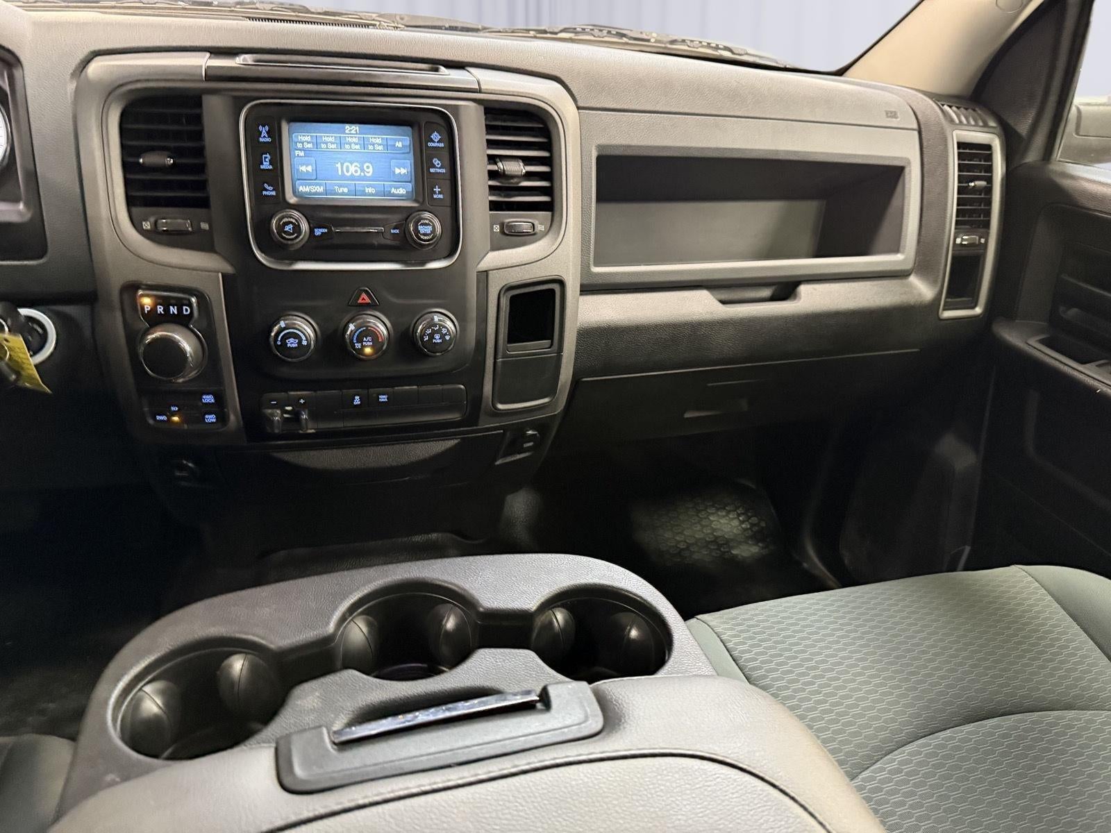 2019 RAM 1500 Classic Tradesman Crew Cab 4x4 5'7' Box