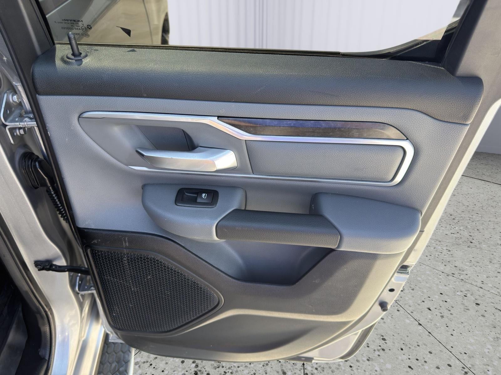 2023 RAM 1500 Big Horn Quad Cab 4x4 6'4' Box