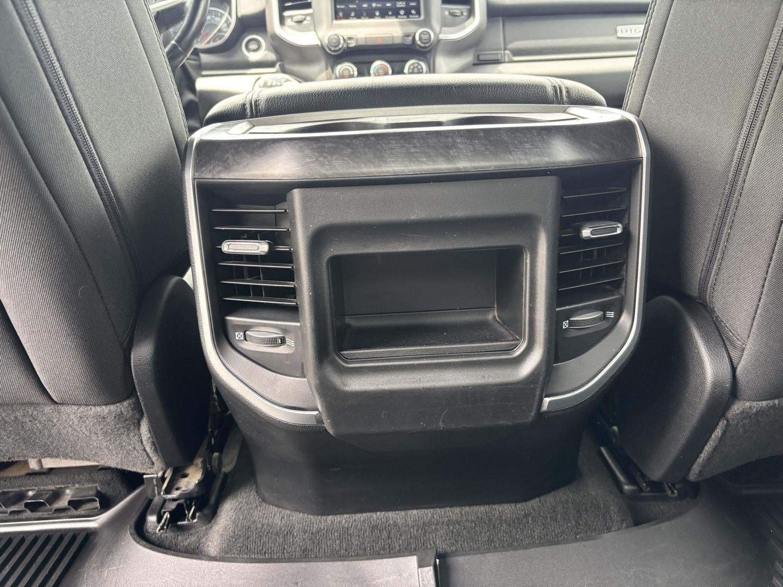2021 RAM 1500 Big Horn Crew Cab 4x4 5'7' Box