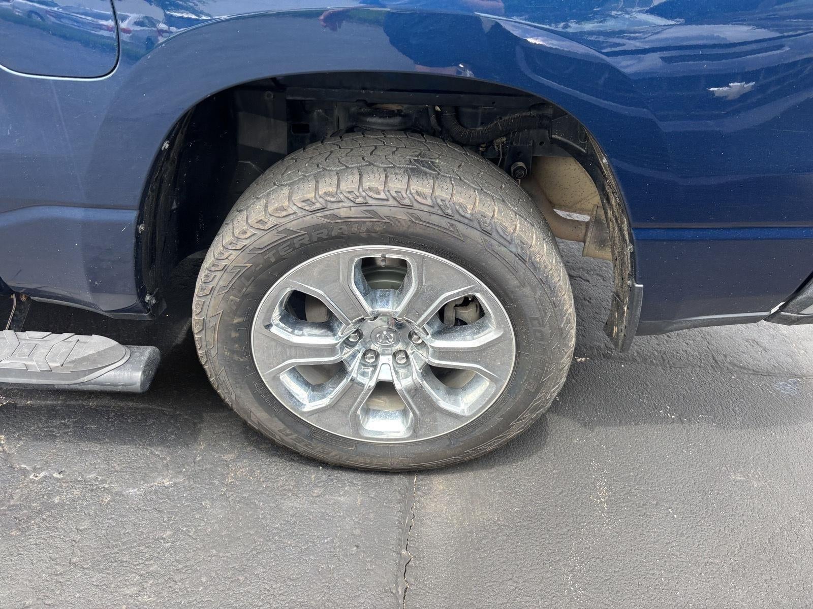 2021 RAM 1500 Big Horn Crew Cab 4x4 5'7' Box