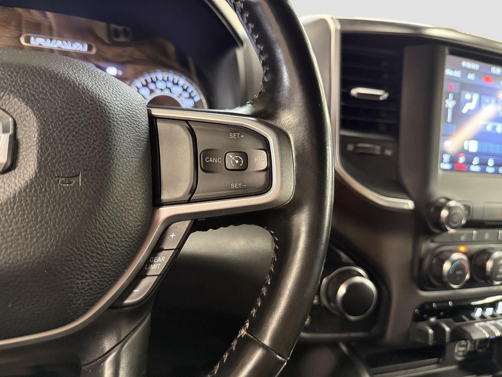 2021 RAM 1500 Big Horn Crew Cab 4x4 5'7' Box