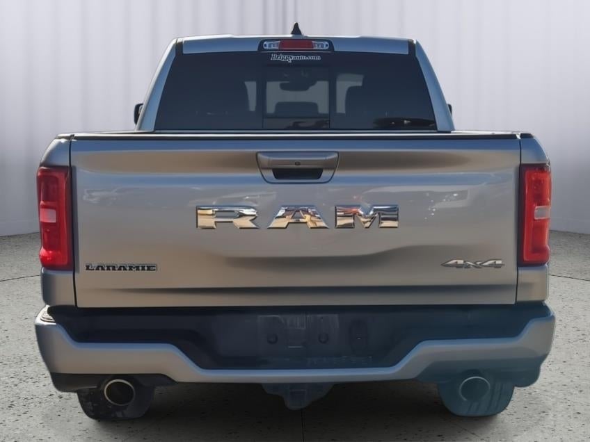 2025 RAM 1500 Laramie Crew Cab 4x4 5'7' Box