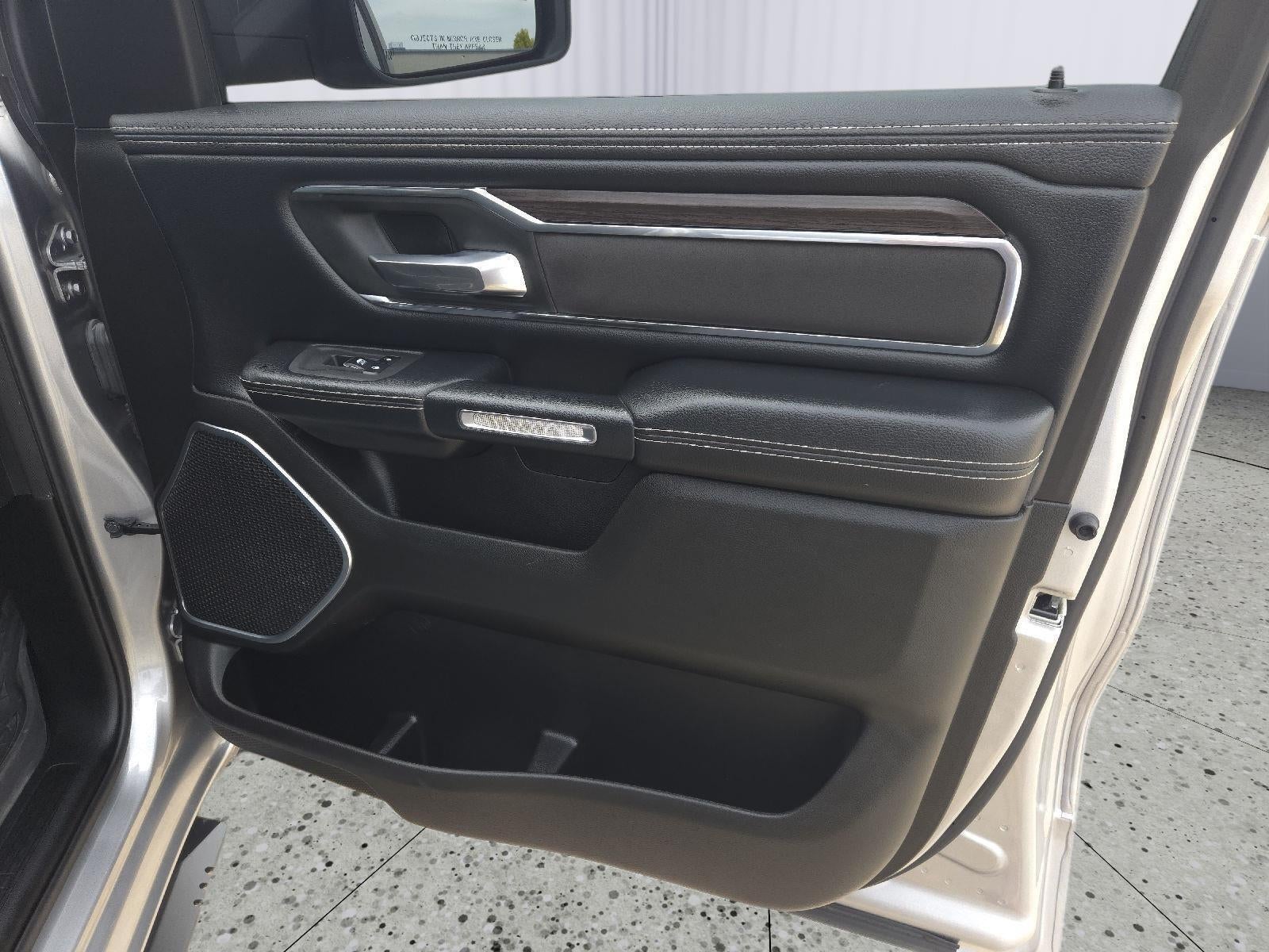 2025 RAM 1500 Laramie Crew Cab 4x4 5'7' Box