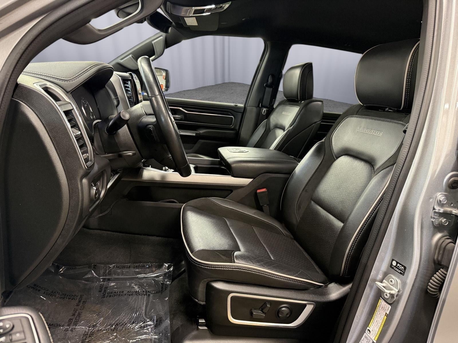 2023 RAM 1500 Laramie Crew Cab 4x4 5'7' Box