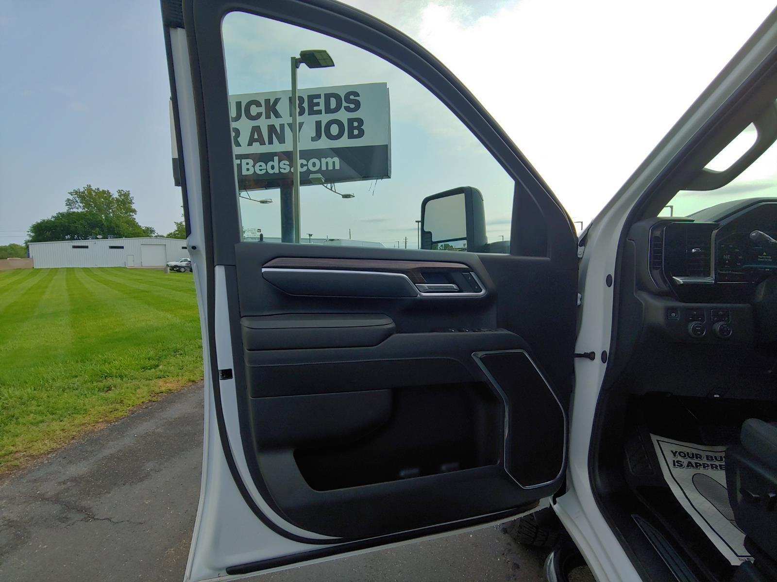 2025 Chevrolet Silverado 2500HD 4WD Crew Cab Long Bed LT
