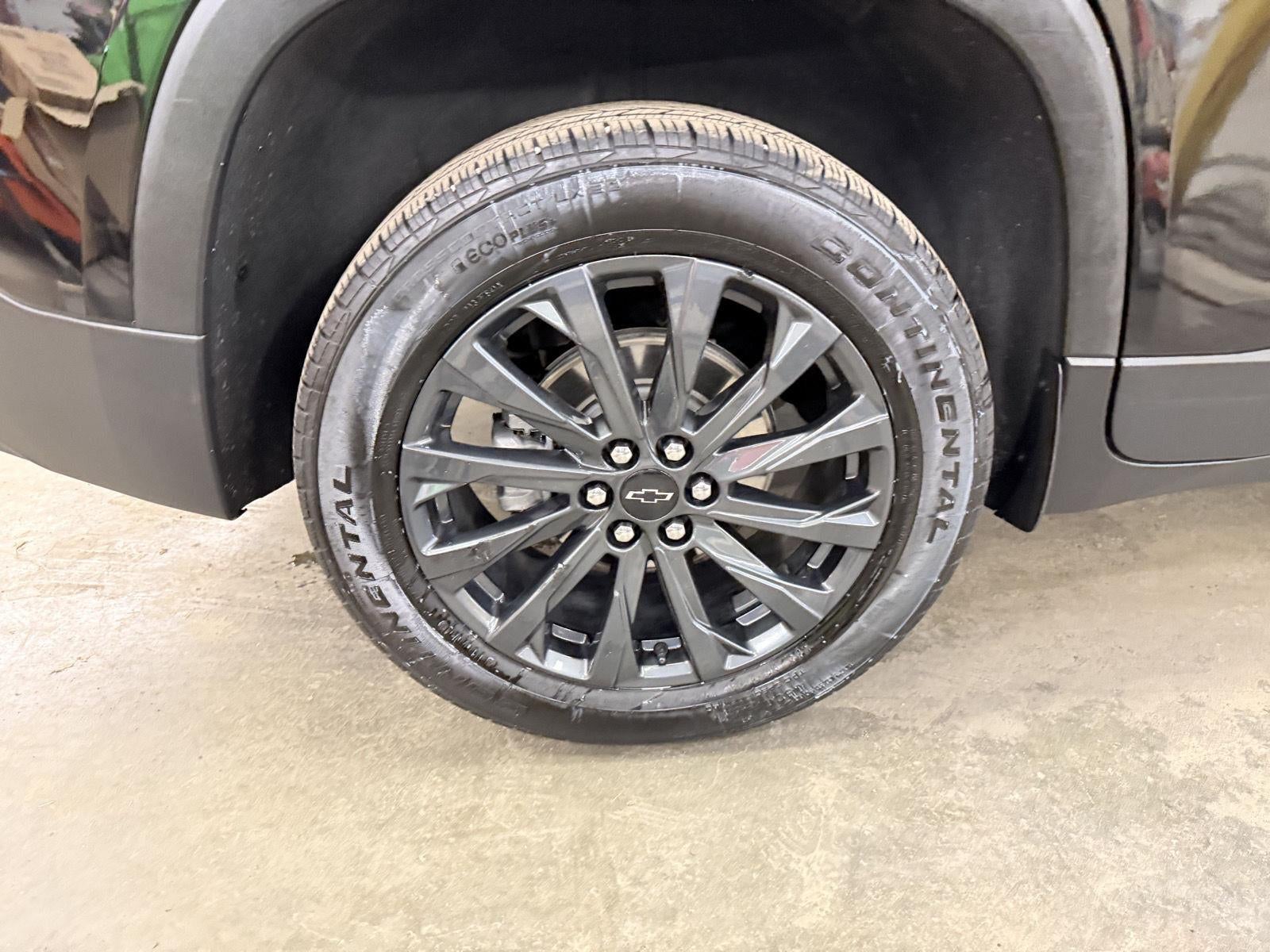 2023 Chevrolet Traverse AWD RS