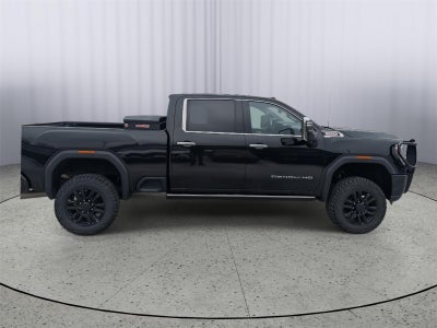 2023 GMC Sierra 2500HD Denali