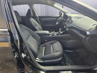 2023 Nissan Altima SV FWD