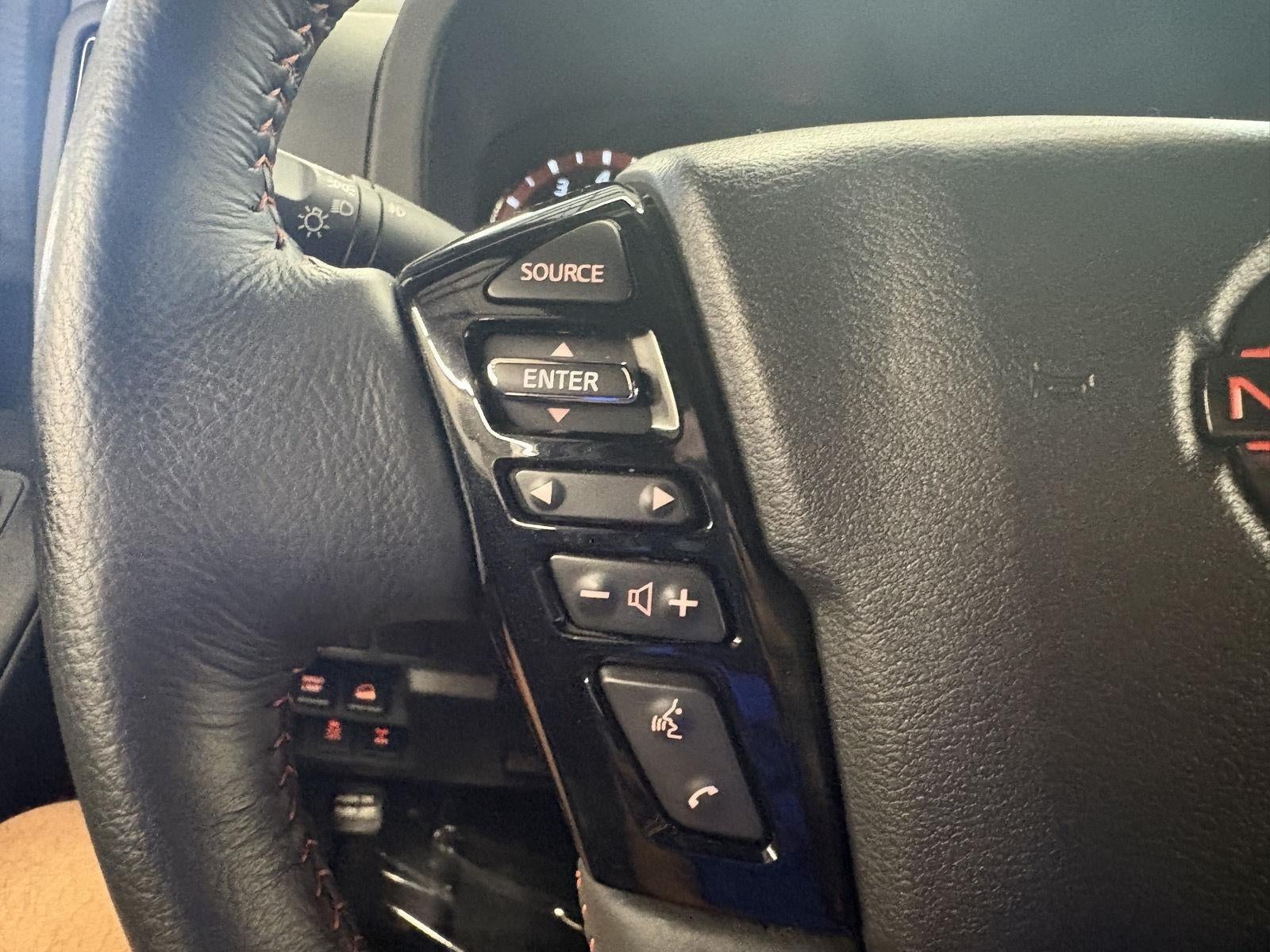 2025 Nissan Frontier Crew Cab PRO-4X 4x4