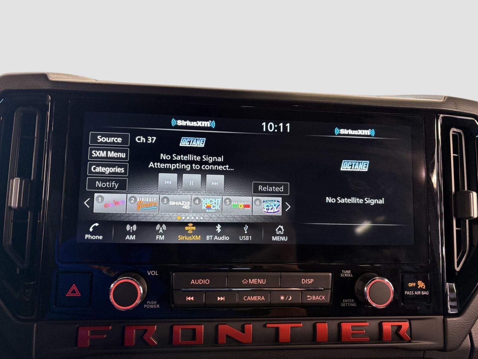2025 Nissan Frontier Crew Cab PRO-4X 4x4