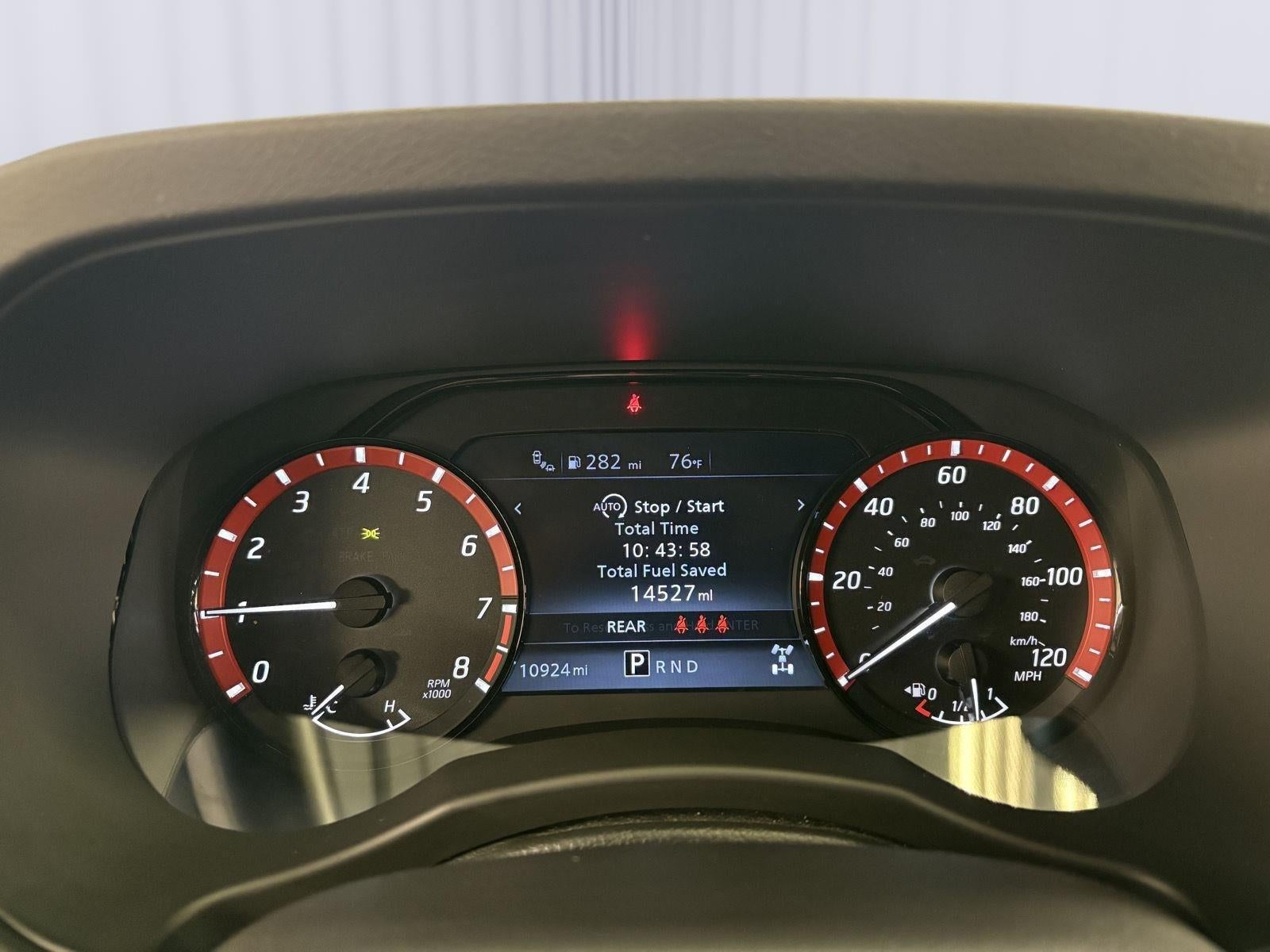 2025 Nissan Frontier Crew Cab PRO-4X 4x4