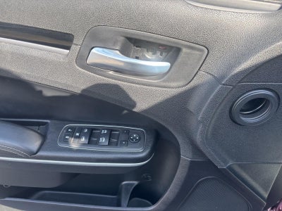 2022 Chrysler 300 S
