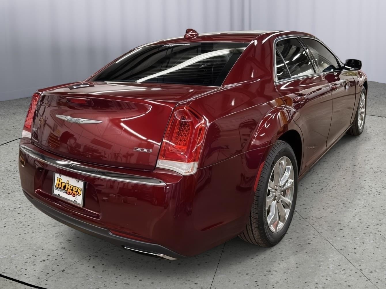 2016 Chrysler 300 Limited