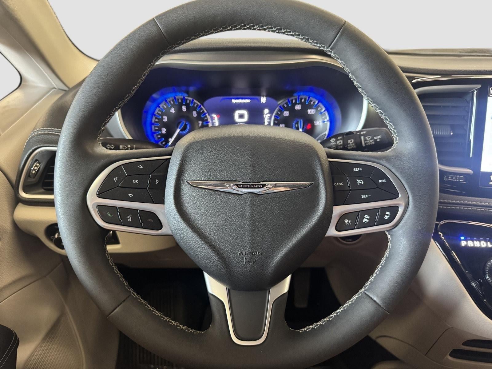 2024 Chrysler Pacifica Touring L AWD