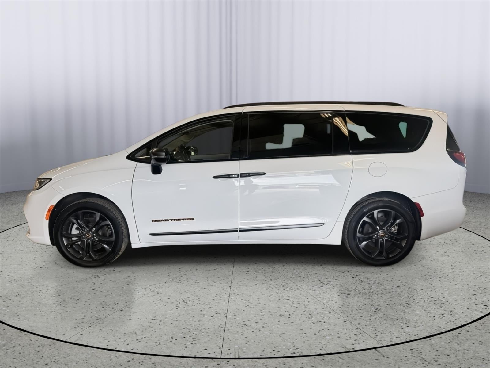 2024 Chrysler Pacifica Touring L AWD