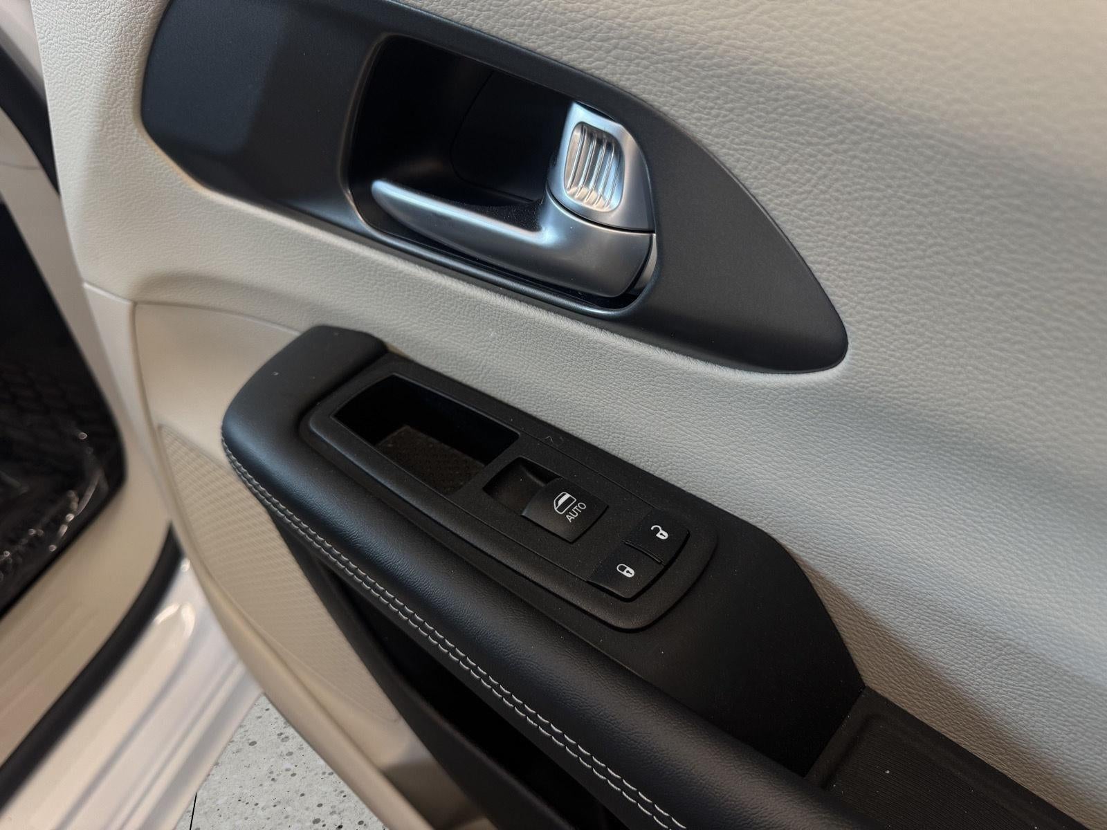 2024 Chrysler Pacifica Touring L AWD