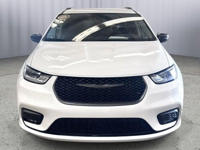2024 Chrysler Pacifica Touring L AWD