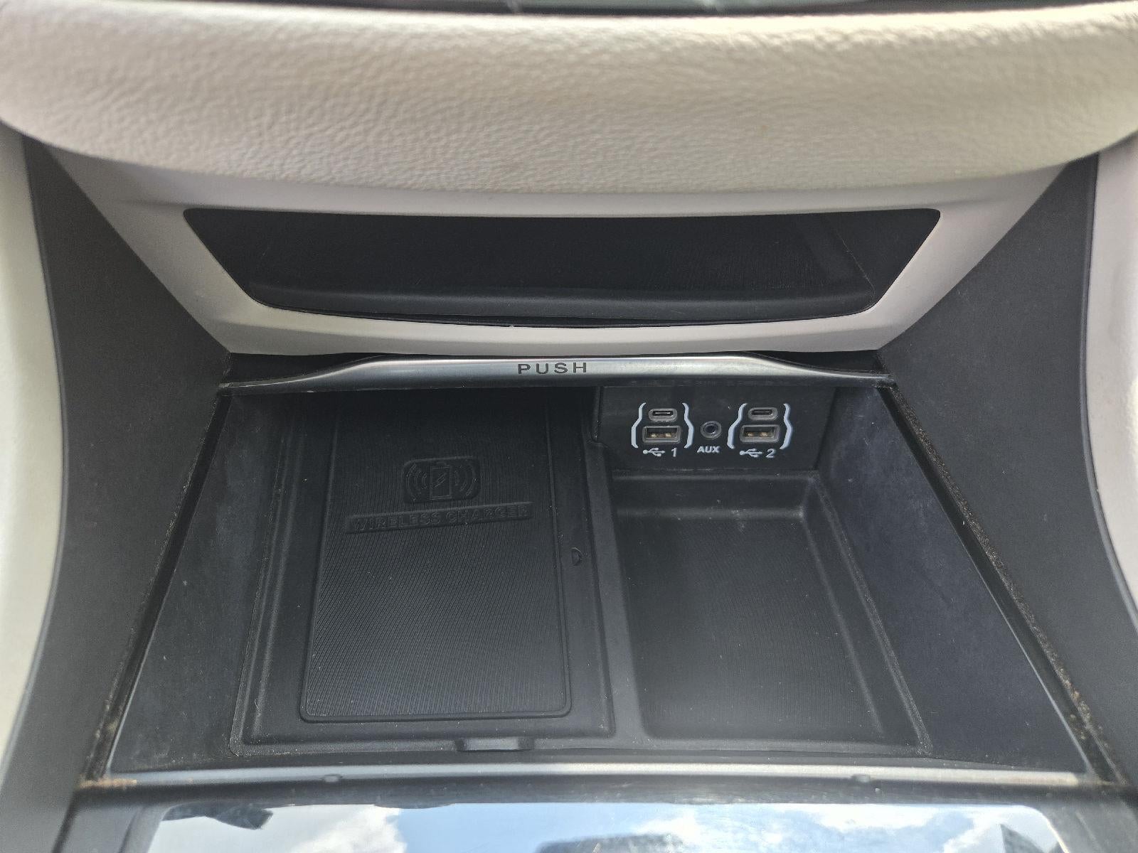 2021 Chrysler Pacifica Limited AWD