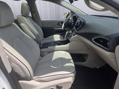 2021 Chrysler Pacifica Limited AWD