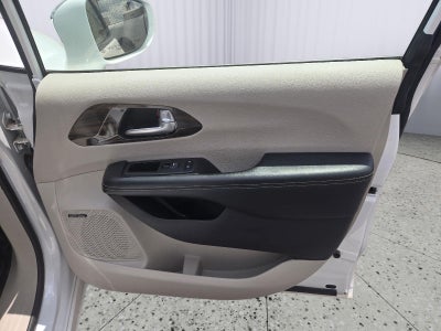 2021 Chrysler Pacifica Limited AWD