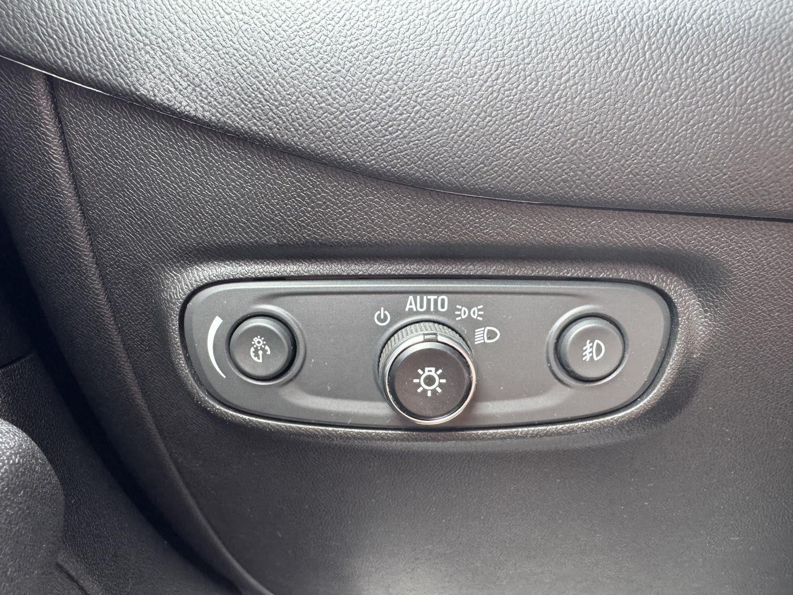 2021 Chevrolet Equinox FWD LT