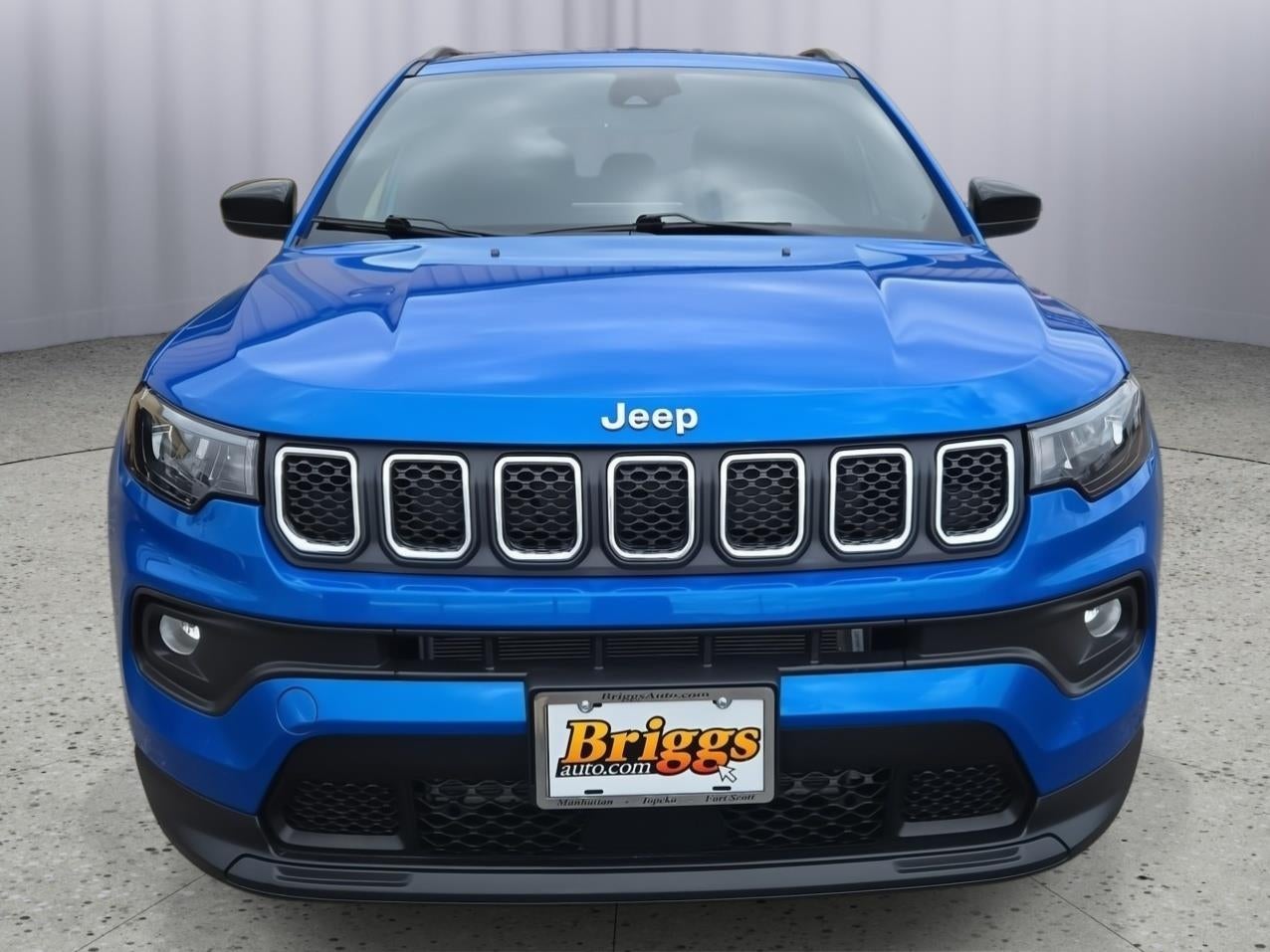 2023 Jeep Compass Latitude Lux FWD